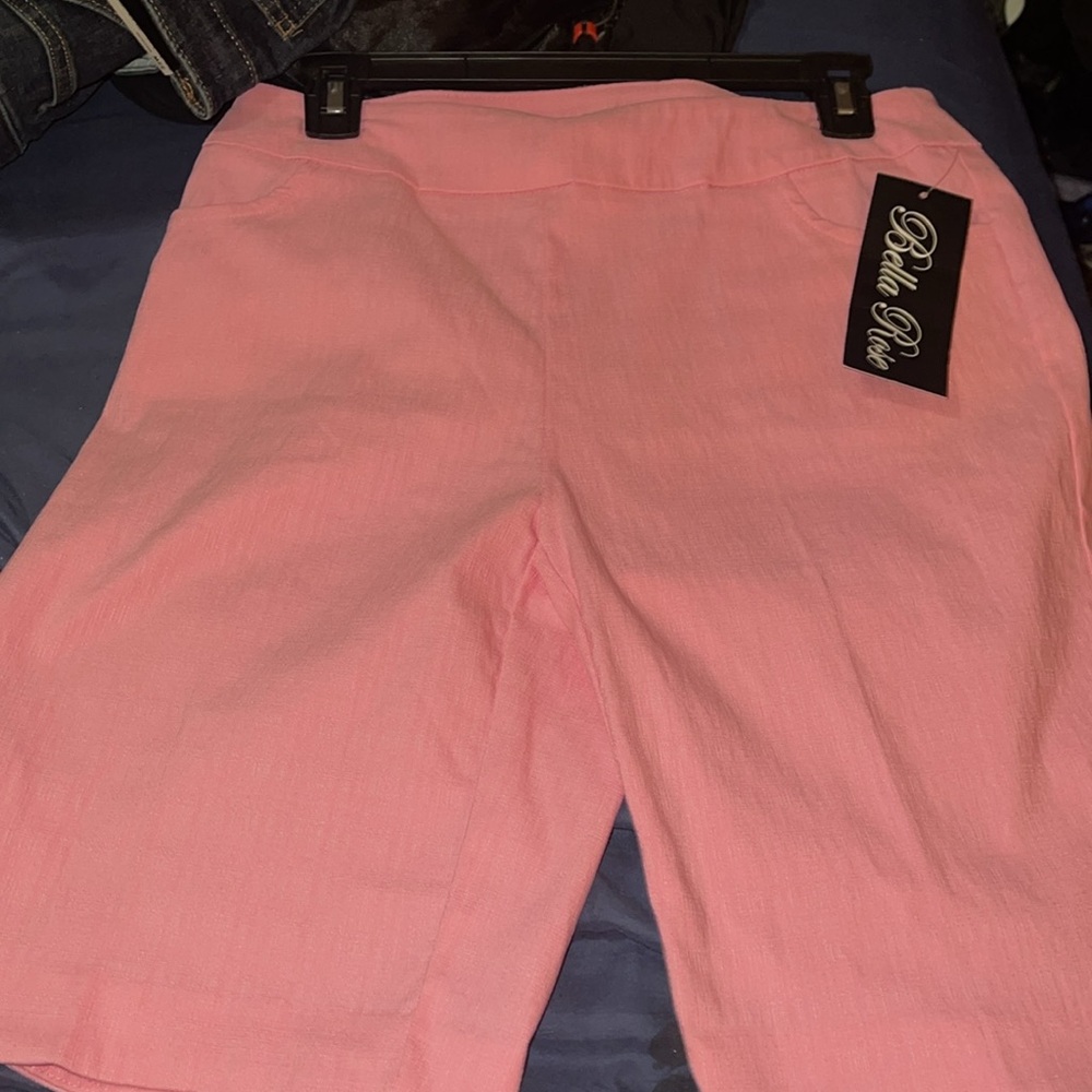 Bella Rose Bermuda shorts - Picture 3 of 3